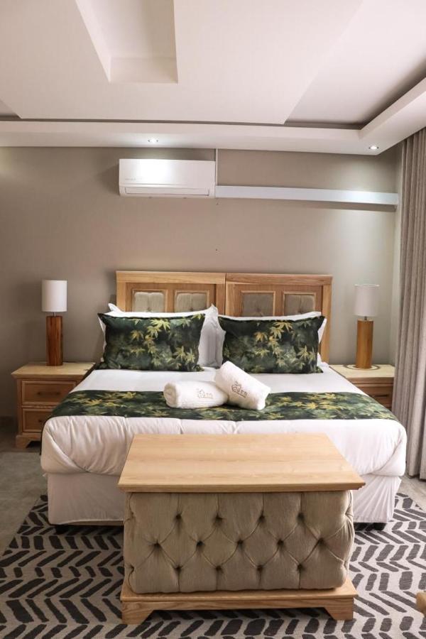 Eden Boutique Hotel コクスタッド エクステリア 写真