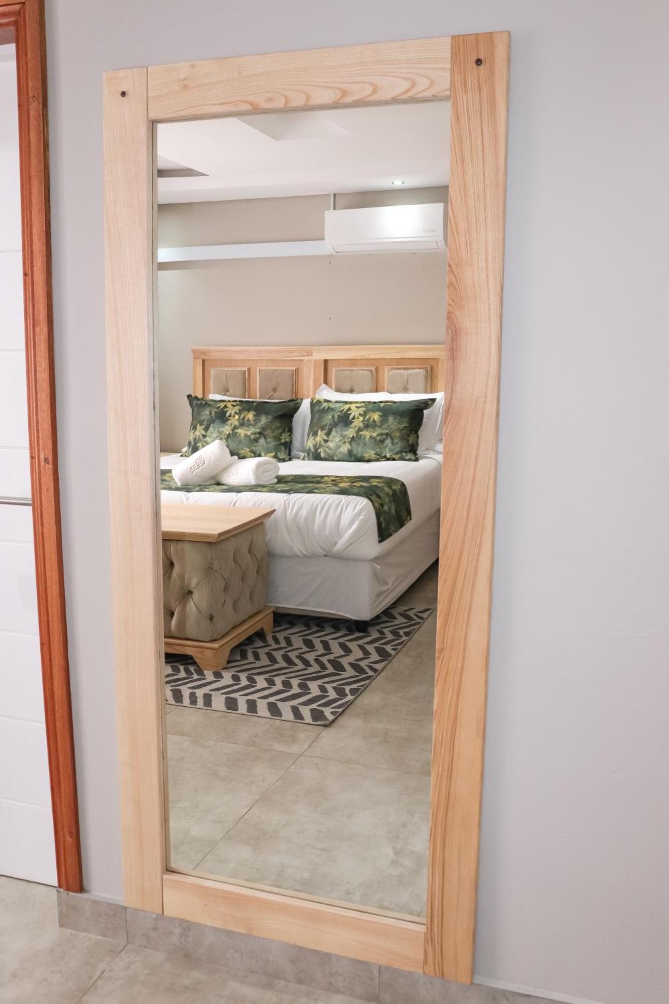 Eden Boutique Hotel コクスタッド エクステリア 写真
