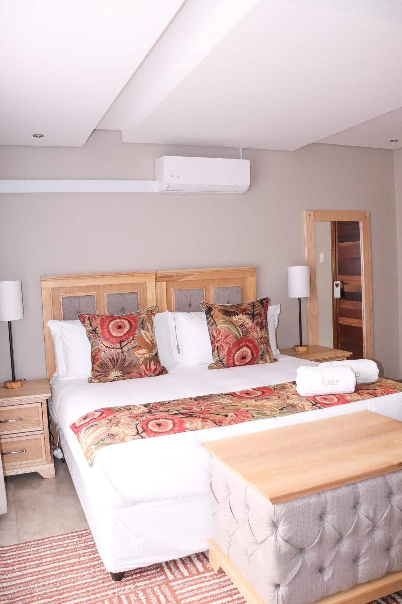 Eden Boutique Hotel コクスタッド エクステリア 写真