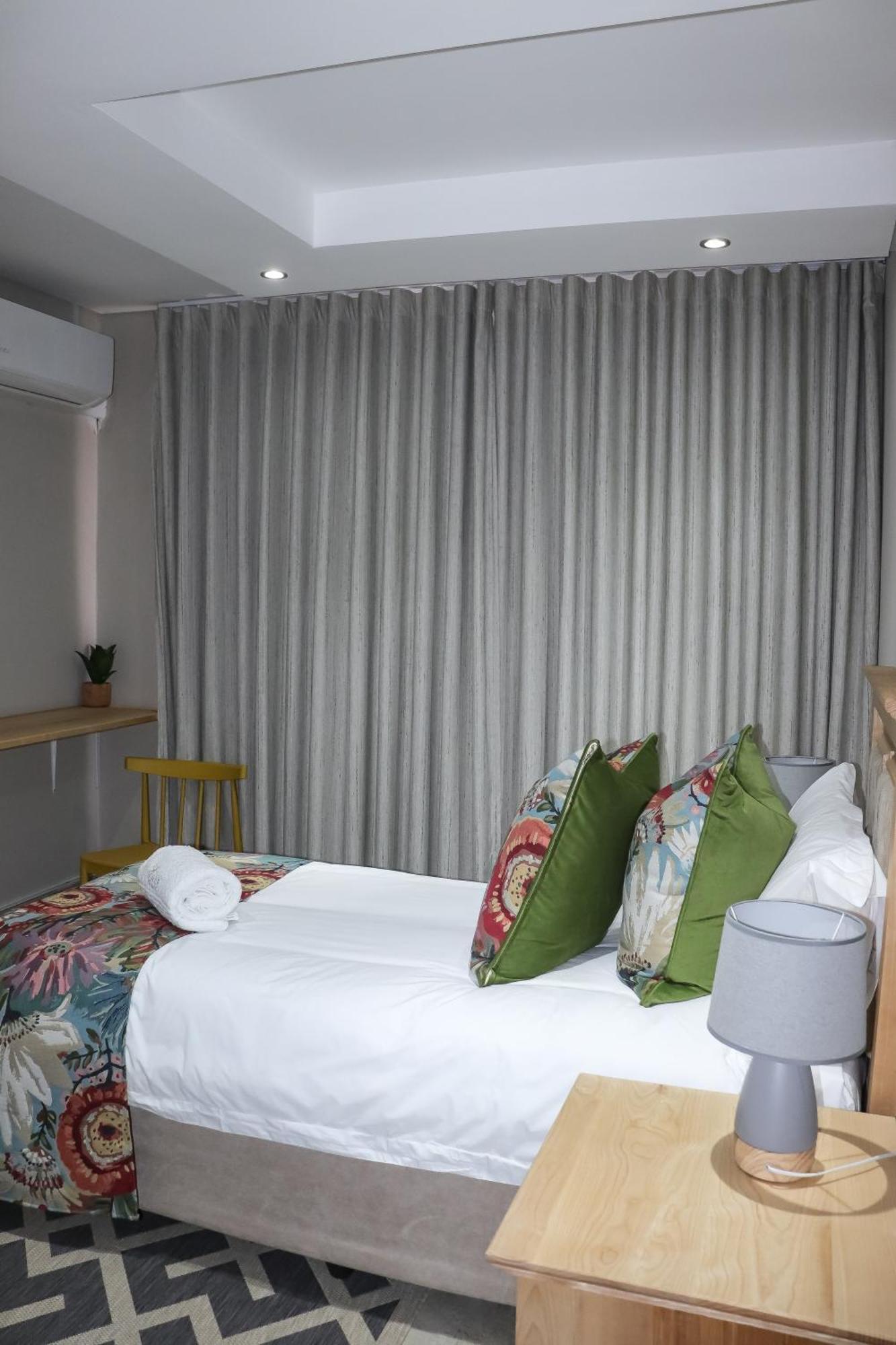 Eden Boutique Hotel コクスタッド エクステリア 写真